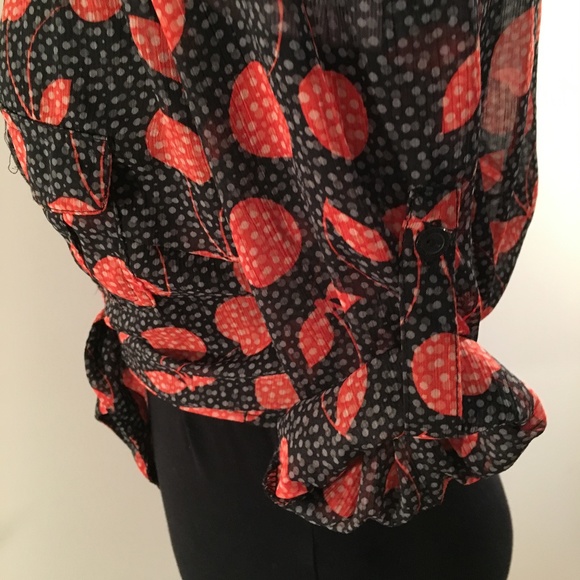 ๐ Vintage 90s Tie Up Blouse - Picture 5 of 8